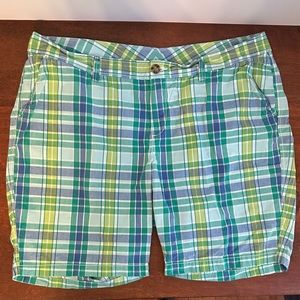 Ladies Bermuda Shorts